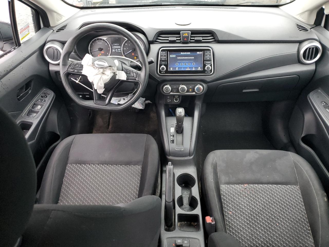 NISSAN VERSA S