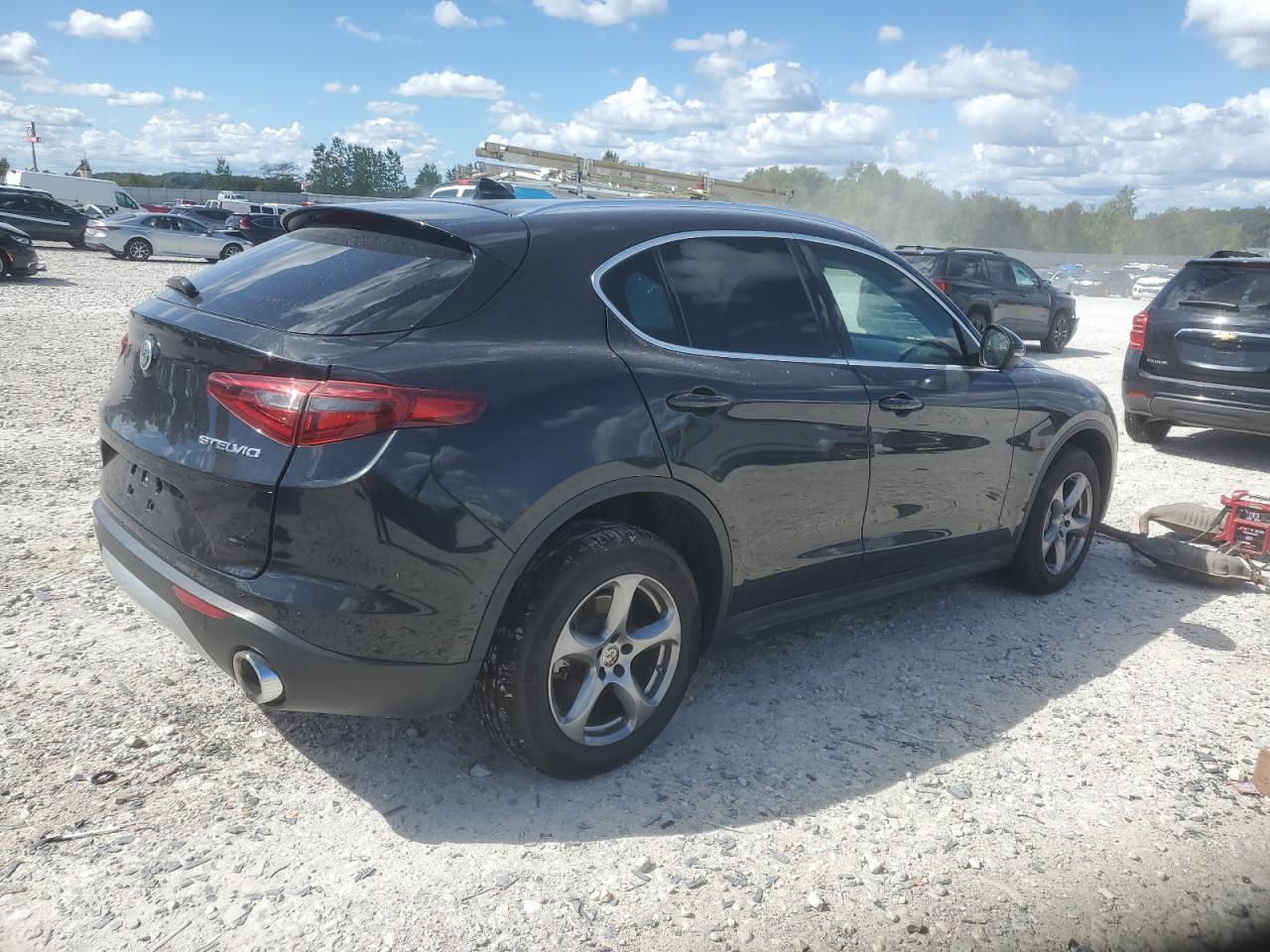 ALFA ROMEO STELVIO SPORT