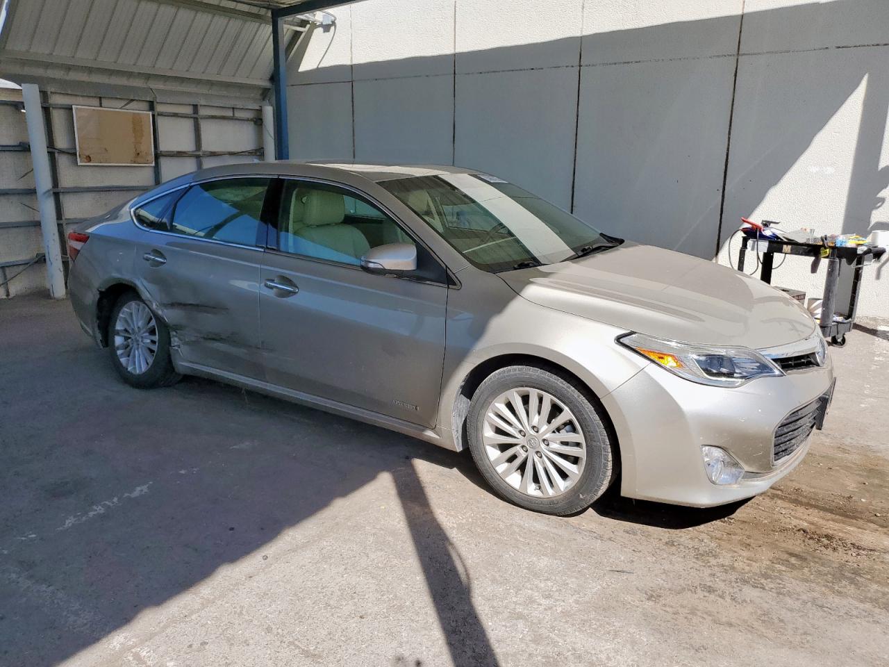 TOYOTA AVALON HYBRID