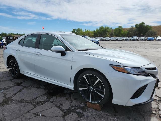 2018 TOYOTA CAMRY XSE - 4T1B61HK4JU009566