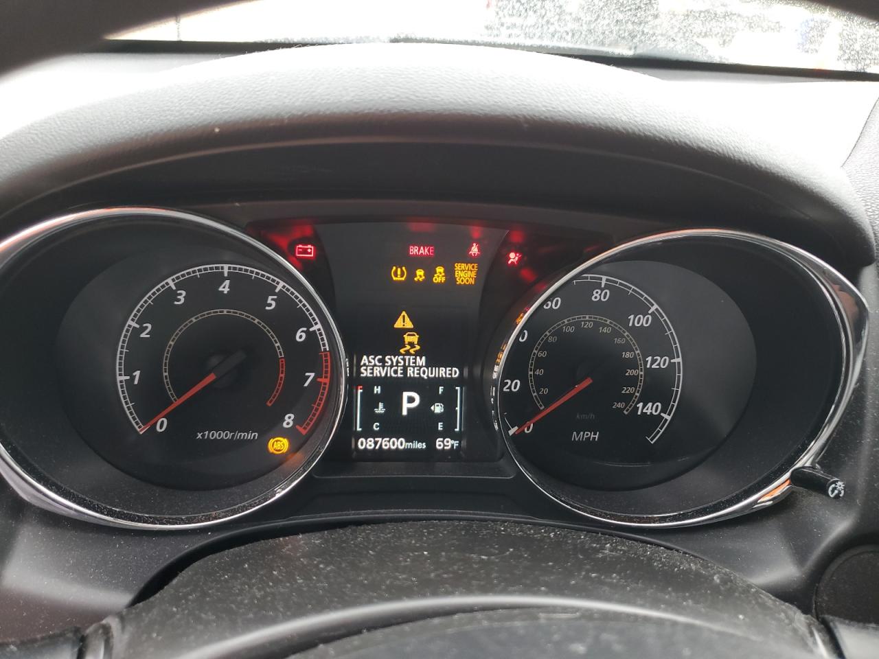 MITSUBISHI OUTLANDER ES