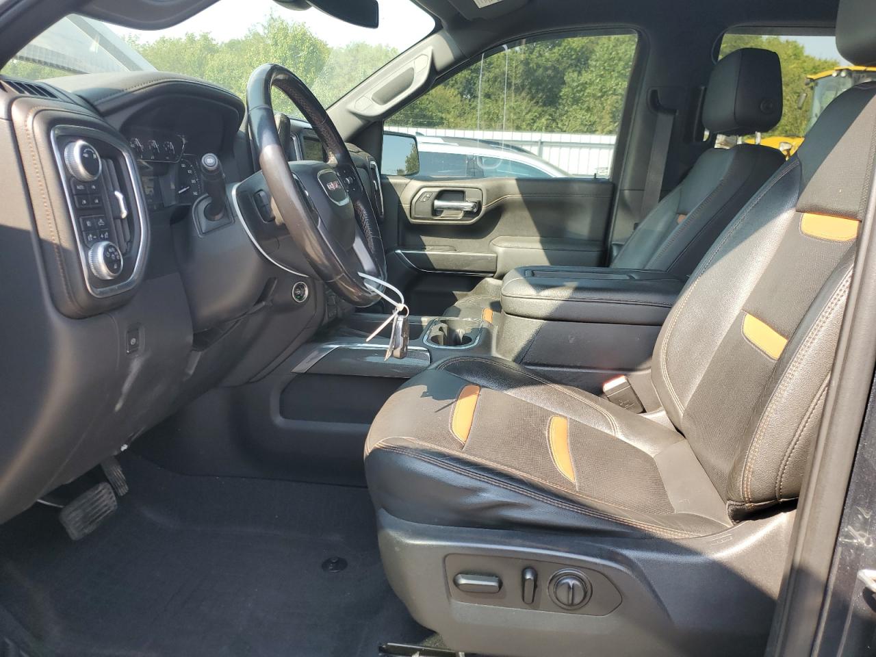 GMC SIERRA K1500 AT4