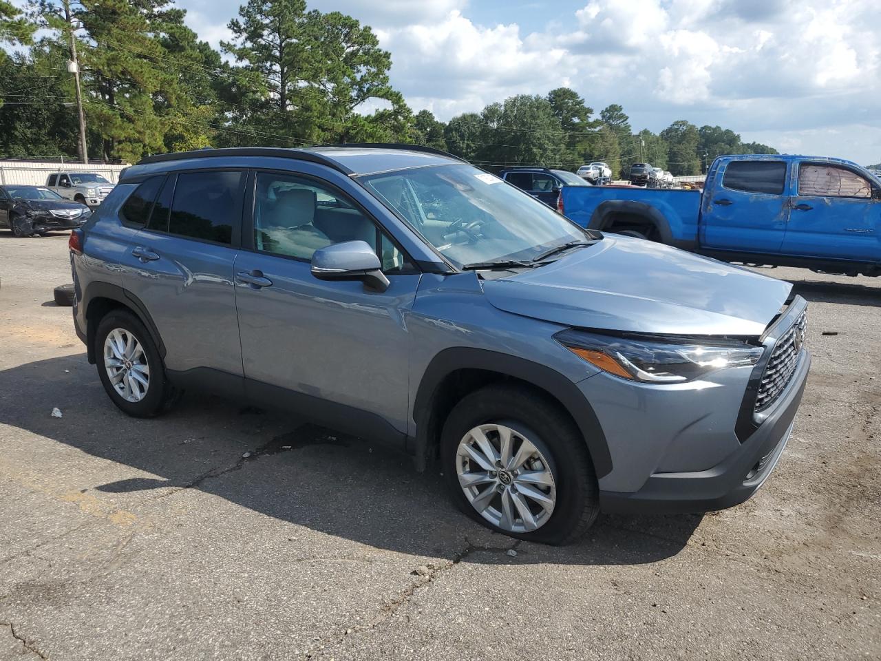 TOYOTA COROLLA CROSS LE