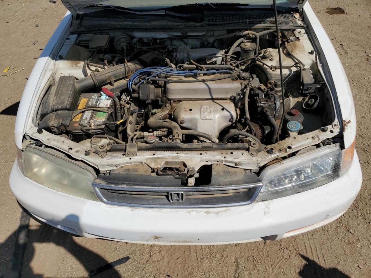 Lot #3235942816 1997 HONDA ACCORD LX