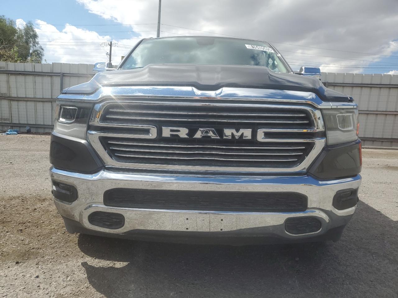 RAM 1500 LARAMIE