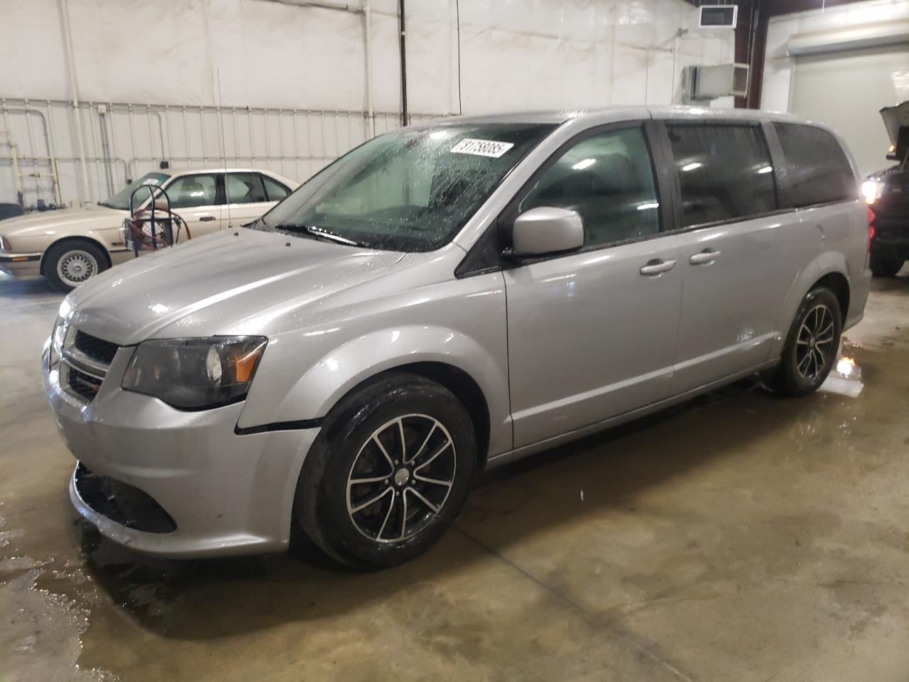 Lot #3316735399 2019 DODGE GRAND CARA