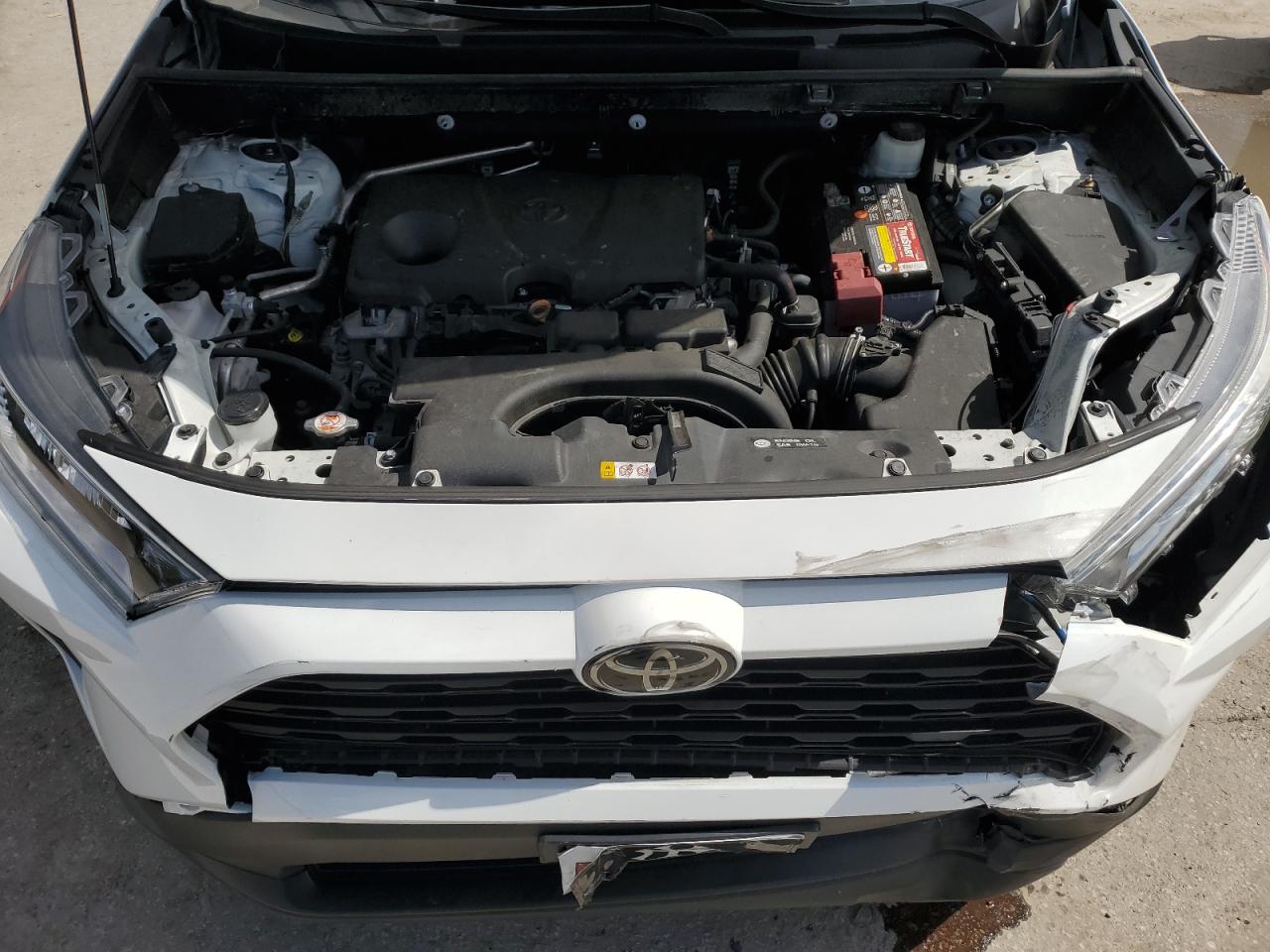 TOYOTA RAV4 XLE PREMIUM