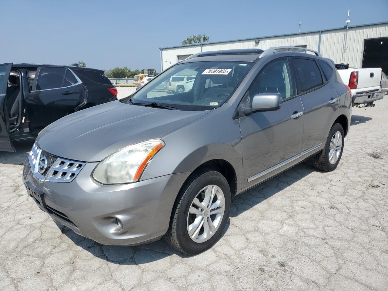 NISSAN ROGUE S