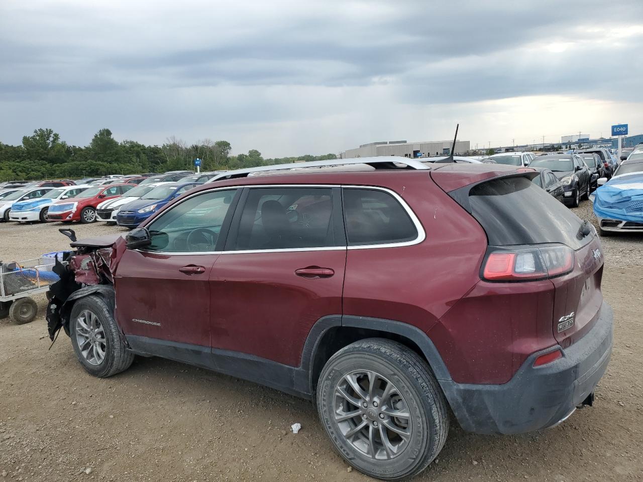 JEEP GRAND CHEROKEE LATITUDE PLUS