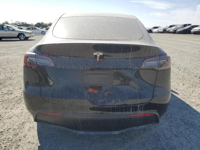 2024 TESLA MODEL Y 7SAYGDED7RF201946