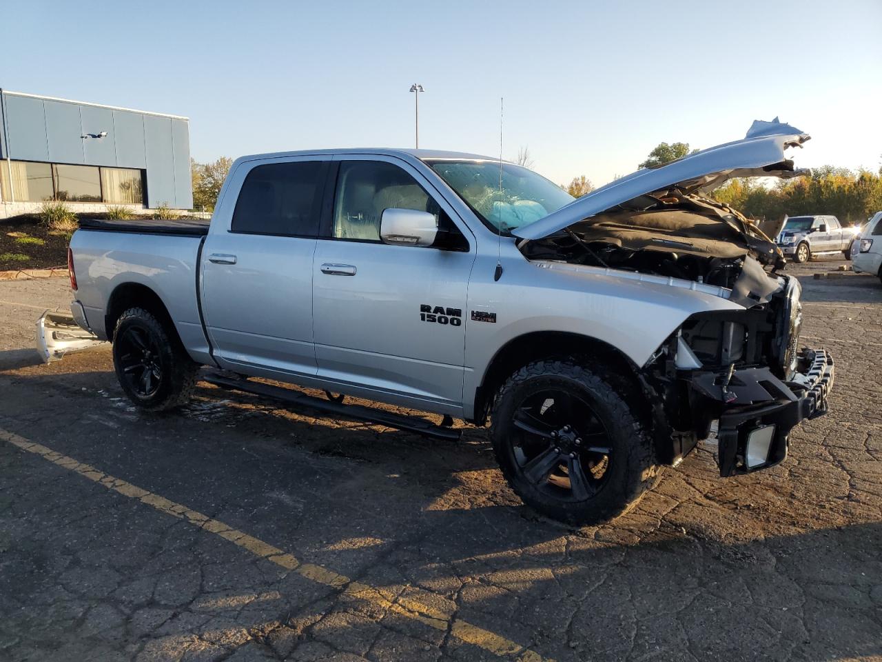RAM 1500 SPORT