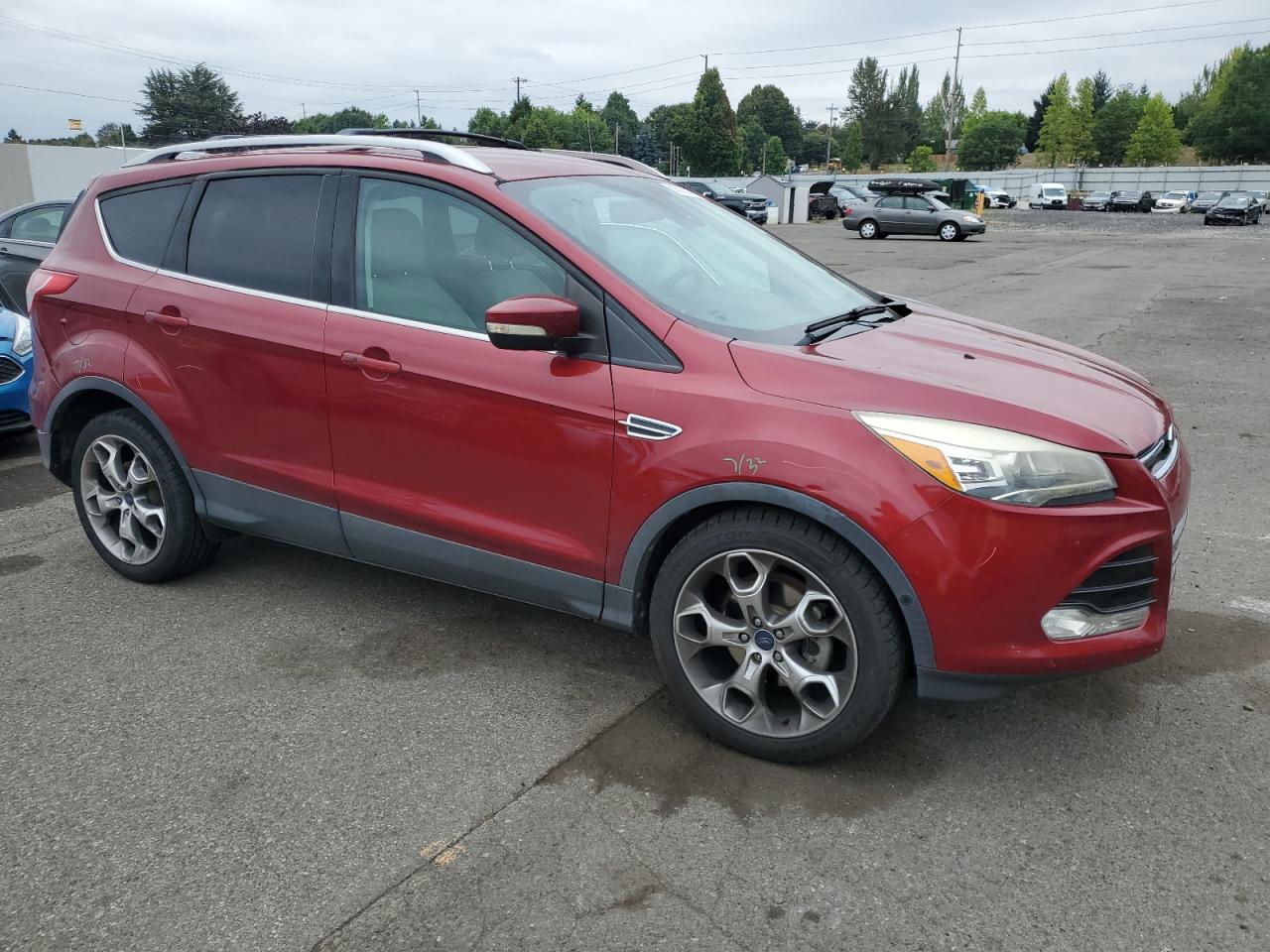 FORD ESCAPE TITANIUM