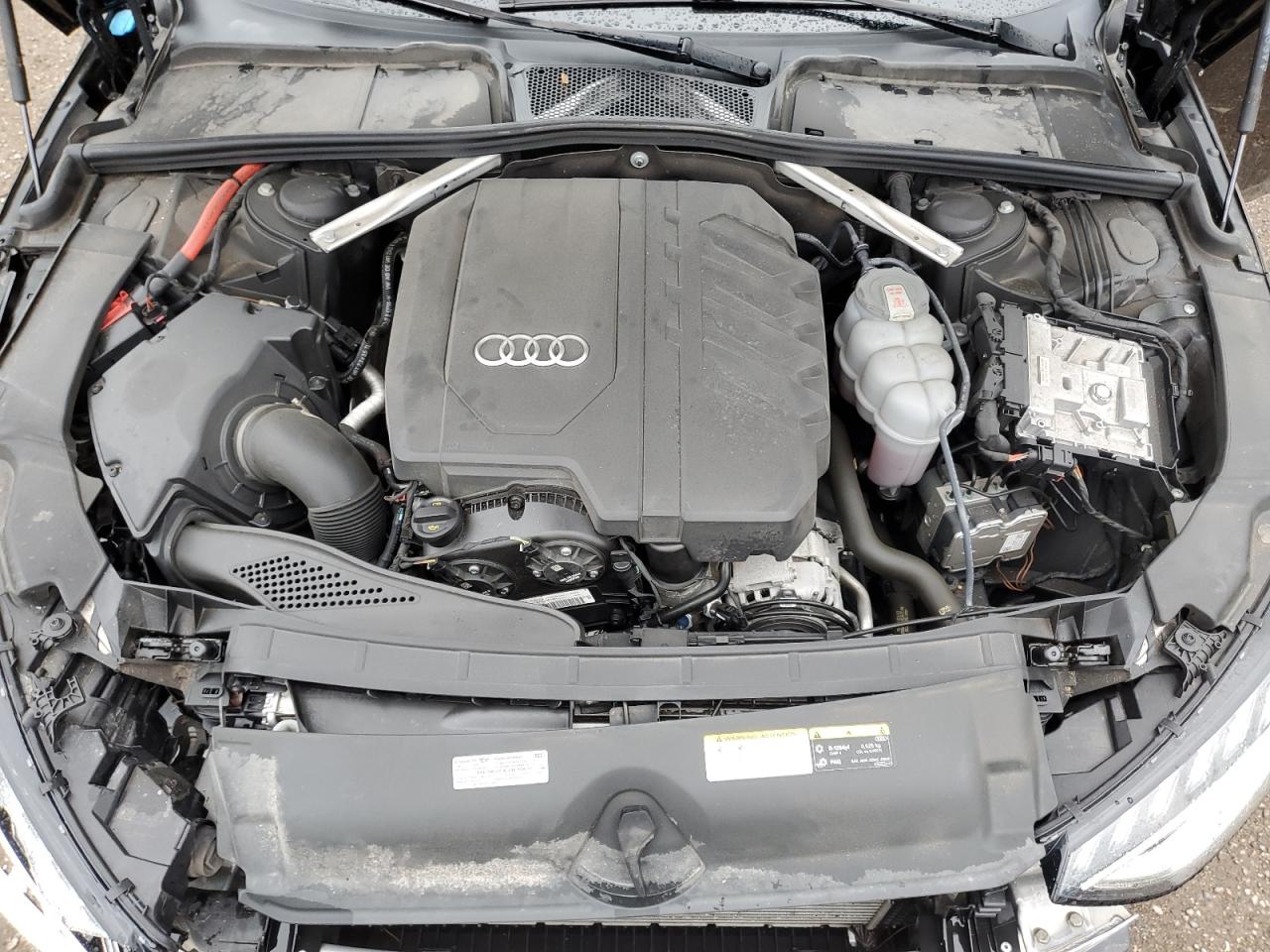 AUDI A4 KOMFORT 45