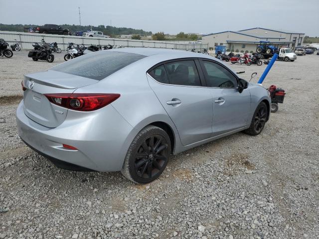 2018 MAZDA 3 TOURING 3MZBN1V31JM205339