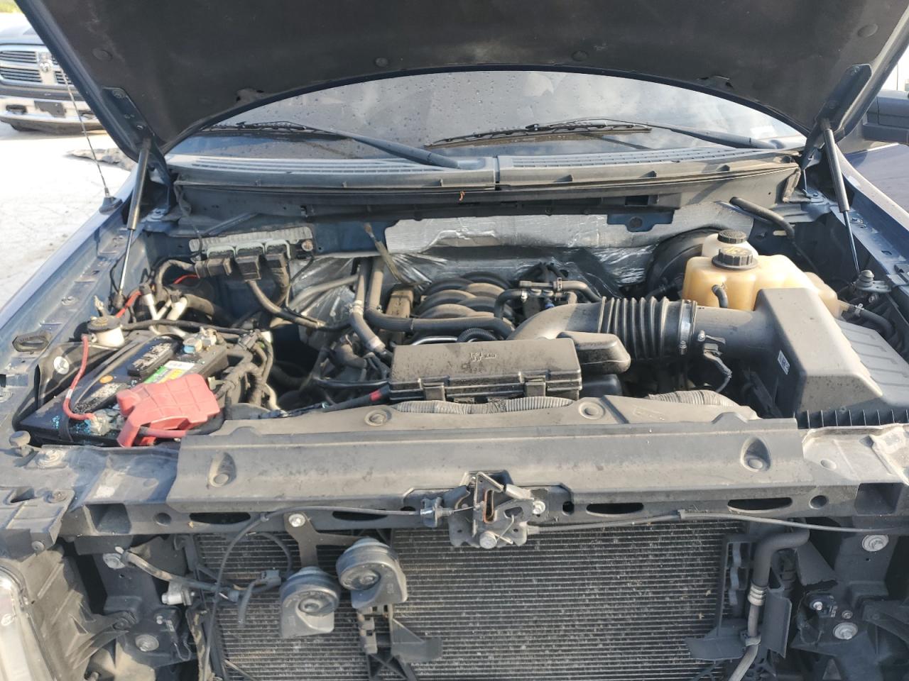 FORD F-150 SUPER CAB