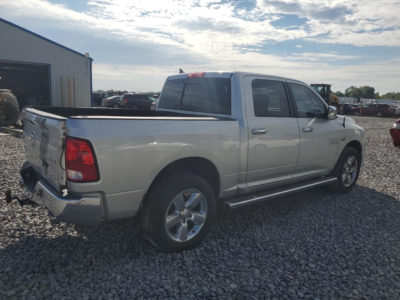 RAM 1500 SLT