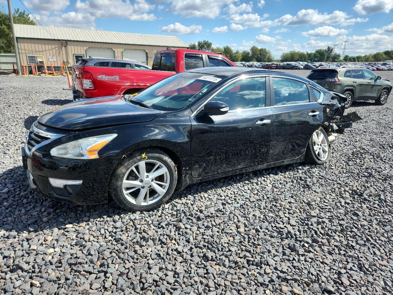  Salvage Nissan Altima