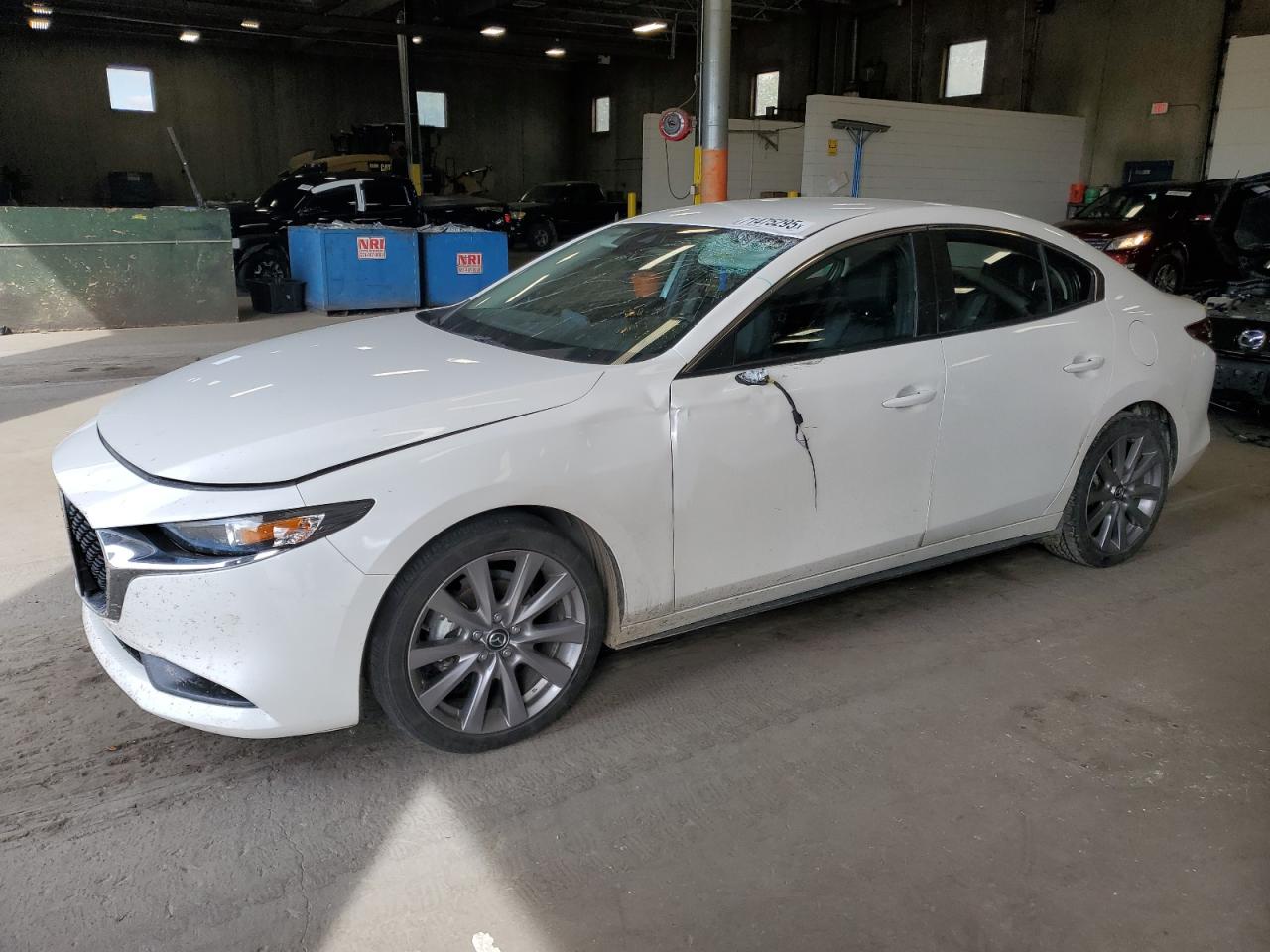 MAZDA 3 SELECT