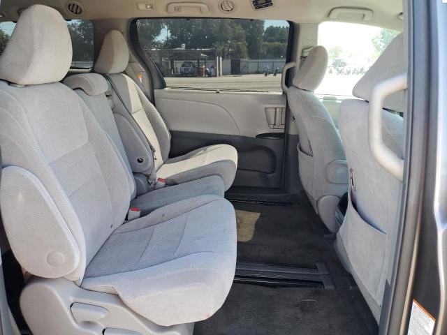 2016 TOYOTA SIENNA LE 5TDKK3DC7GS725224
