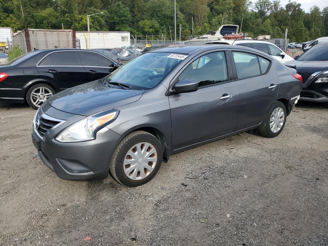 NISSAN VERSA S