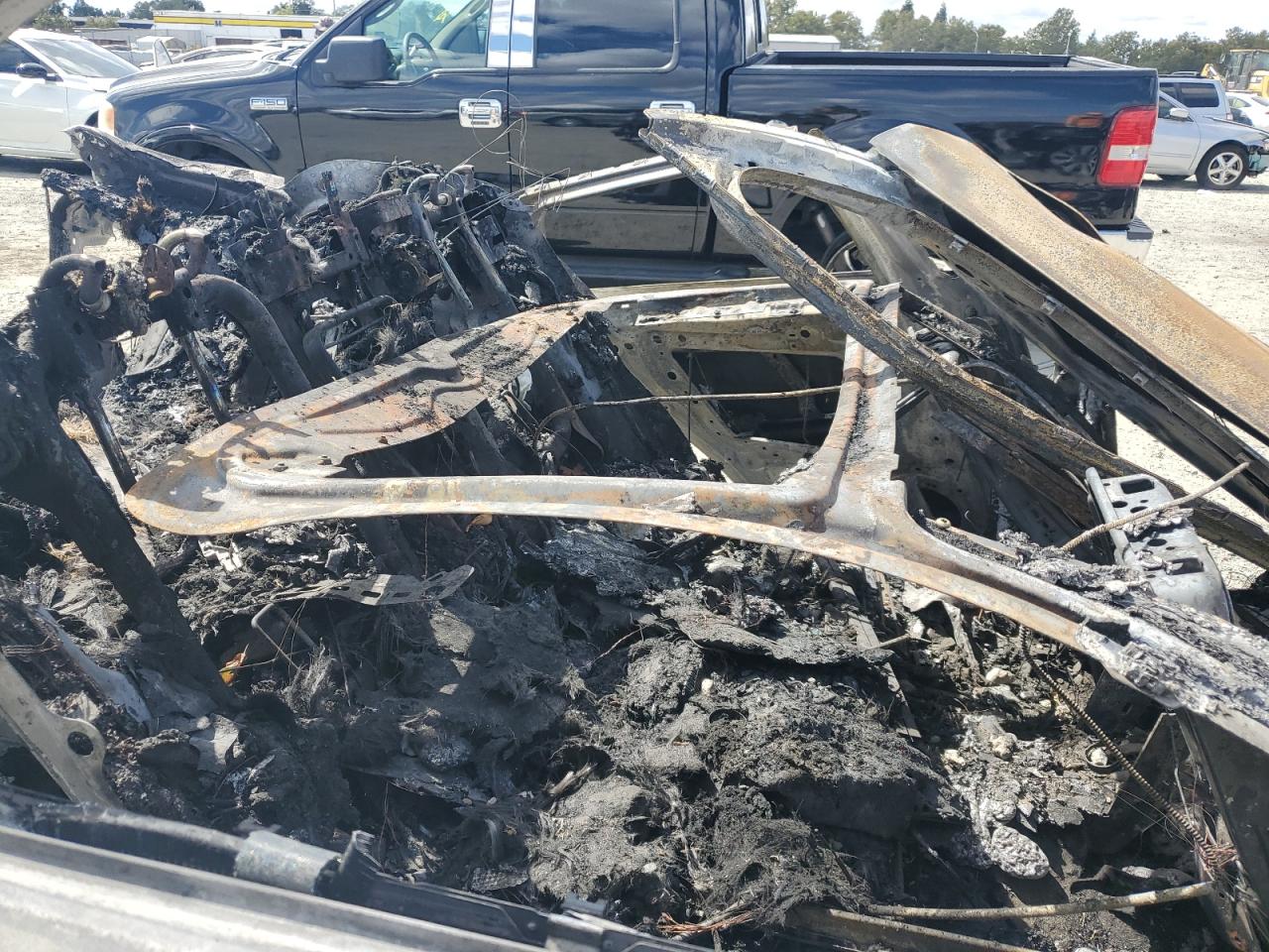 LAND ROVER RANGE ROVER R-DYNAMIC SE