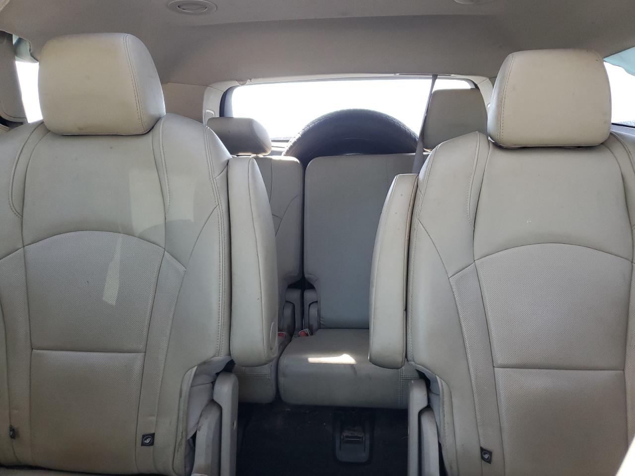 BUICK ENCLAVE ESSENCE