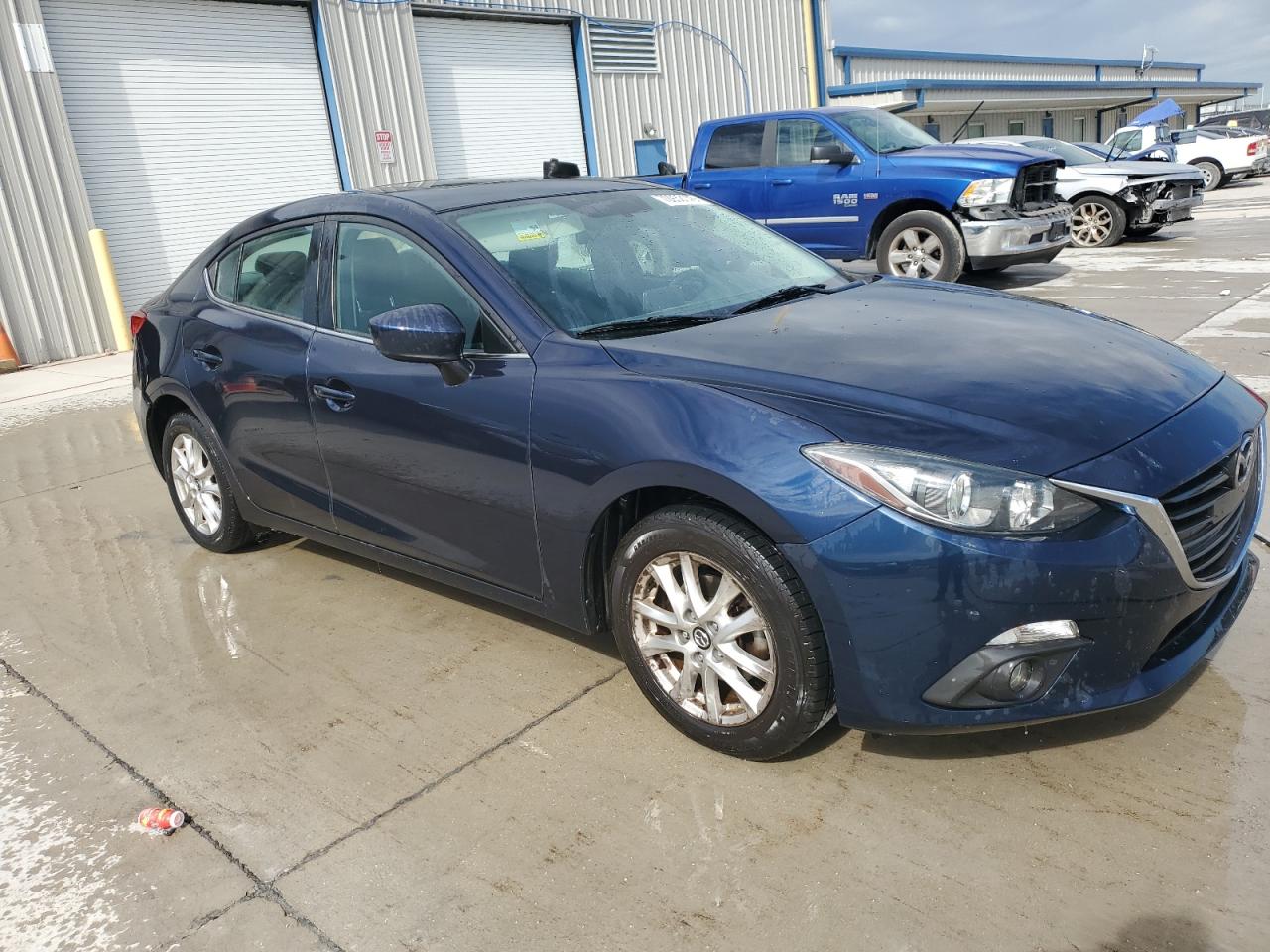 MAZDA 3 TOURING