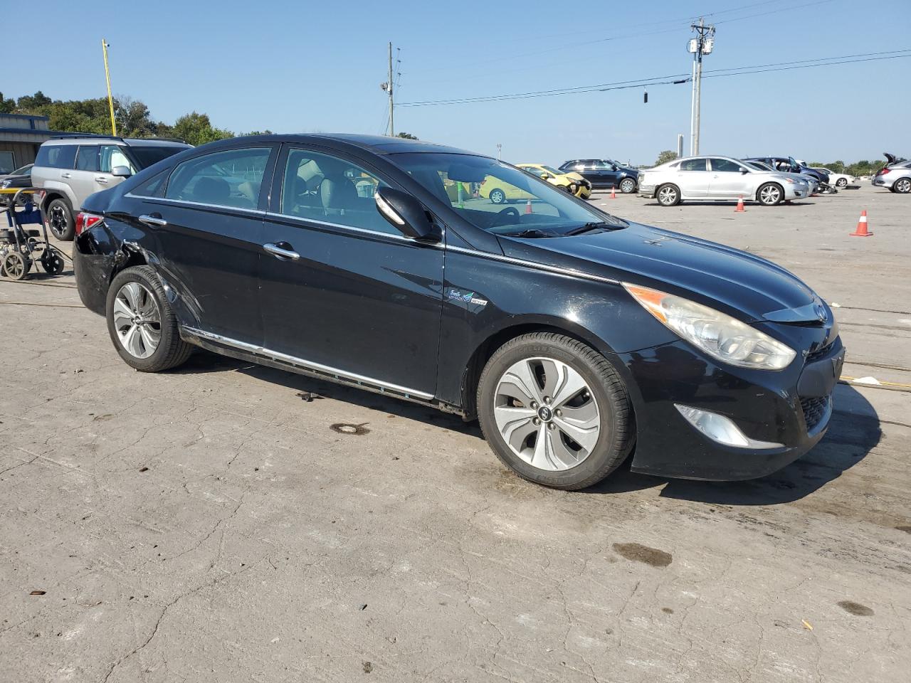 HYUNDAI SONATA HYBRID