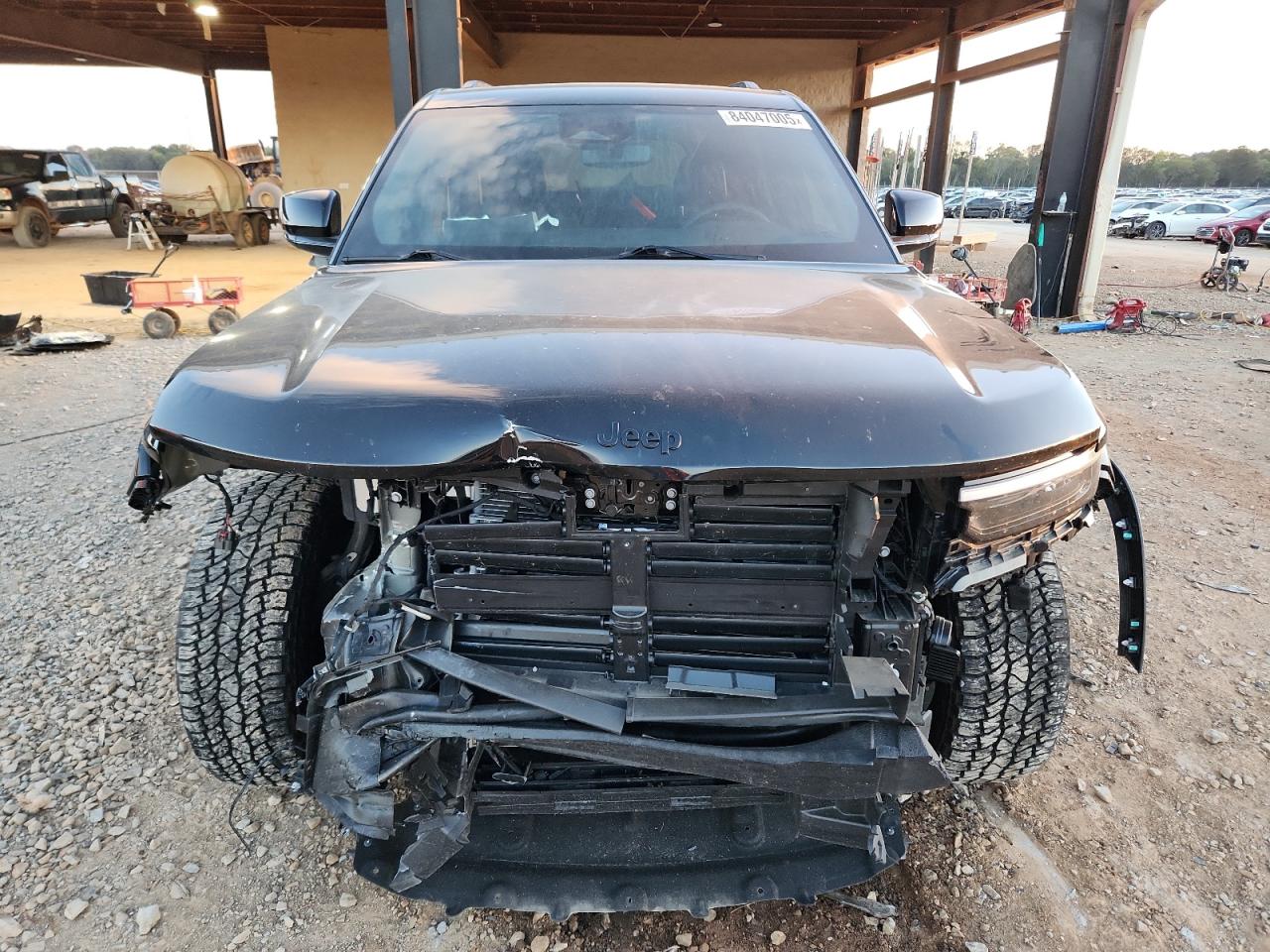 JEEP GRAND CHEROKEE LAREDO