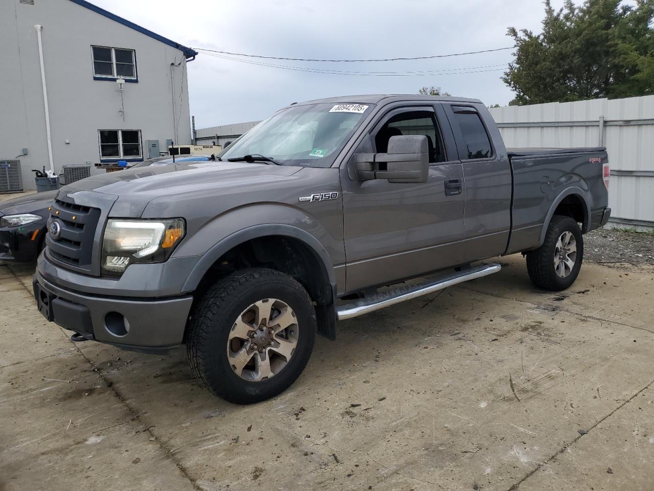 FORD F-150 SUPER CAB