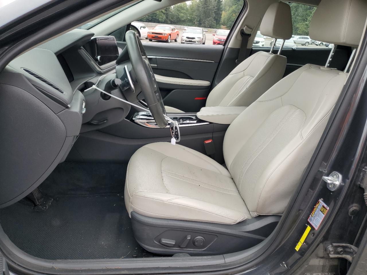 HYUNDAI SONATA HYBRID