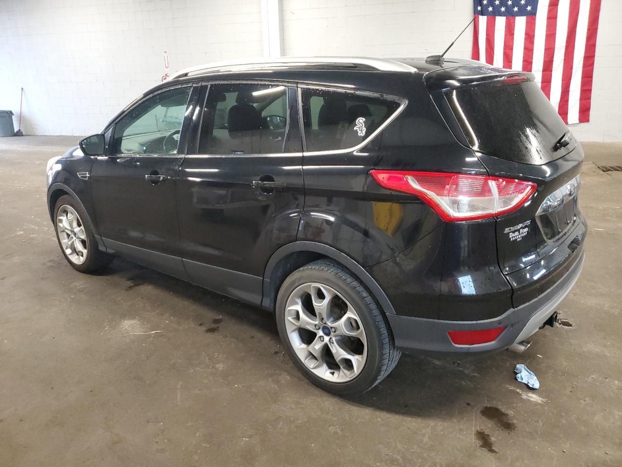 FORD ESCAPE TITANIUM