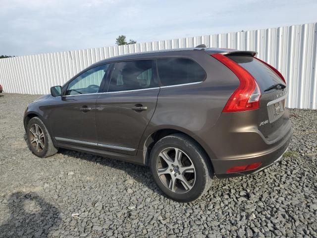 2015 VOLVO XC60 T6 PR YV4902RB1F2581929