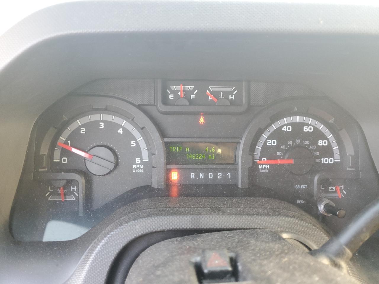 FORD ECONOLINE E250 VAN