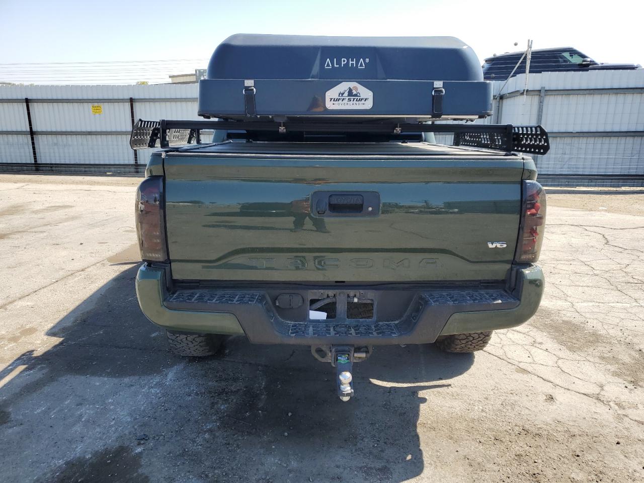 TOYOTA TACOMA DOUBLE CAB