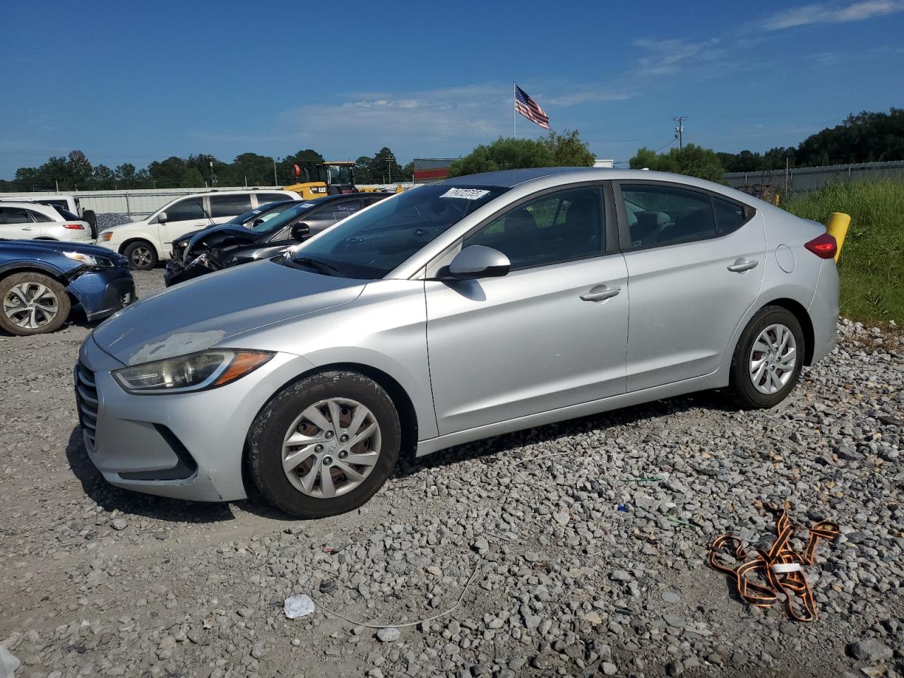 HYUNDAI ELANTRA SE
