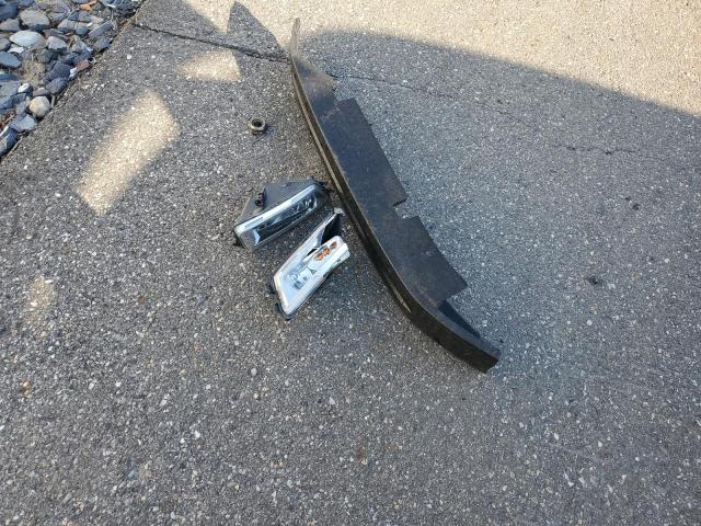 2015 VOLKSWAGEN PASSAT SE 1VWBT7A30FC027897