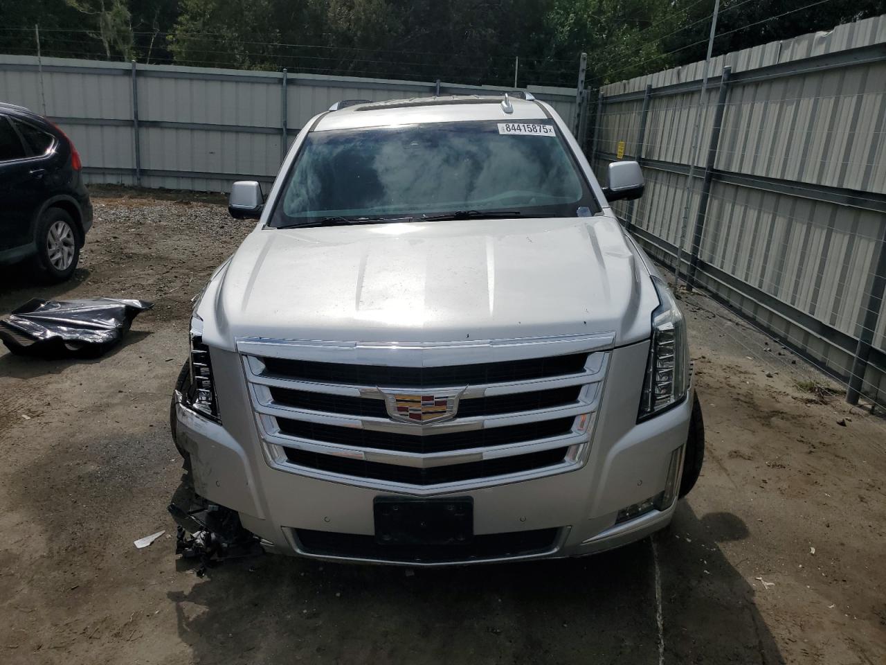 CADILLAC ESCALADE ESV LUXURY