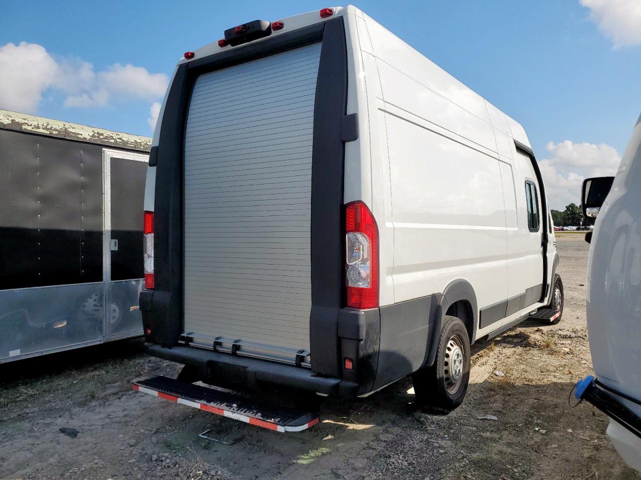 RAM PROMASTER 3500 SUPER HIGH