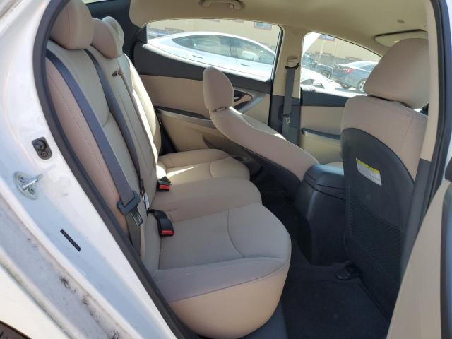 2016 HYUNDAI ELANTRA SE 5NPDH4AE6GH683394