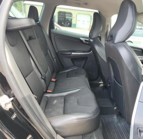 2017 VOLVO XC60 T5 - YV440MDJ7H2109404