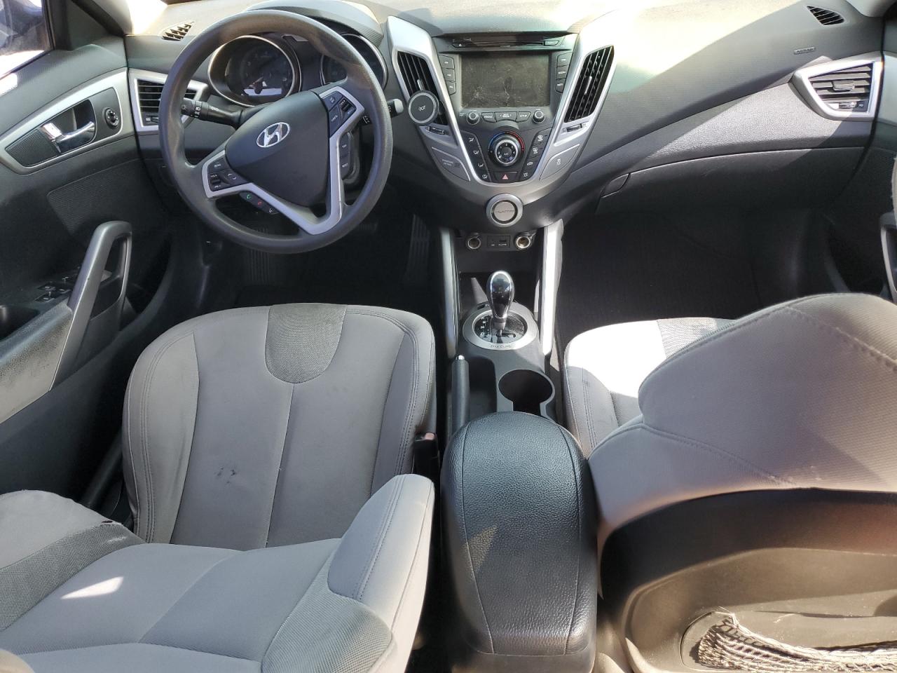 Lot #3315695720 2012 HYUNDAI VELOSTER