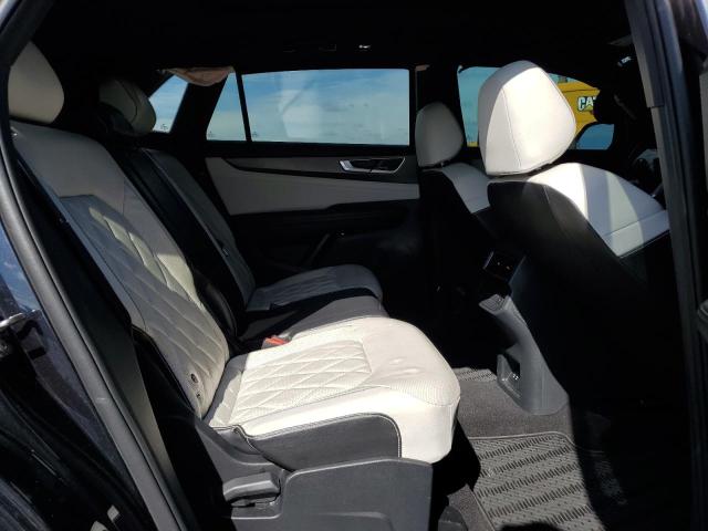 2024 VOLKSWAGEN ATLAS CROS - 1V2FE2CA2RC224599