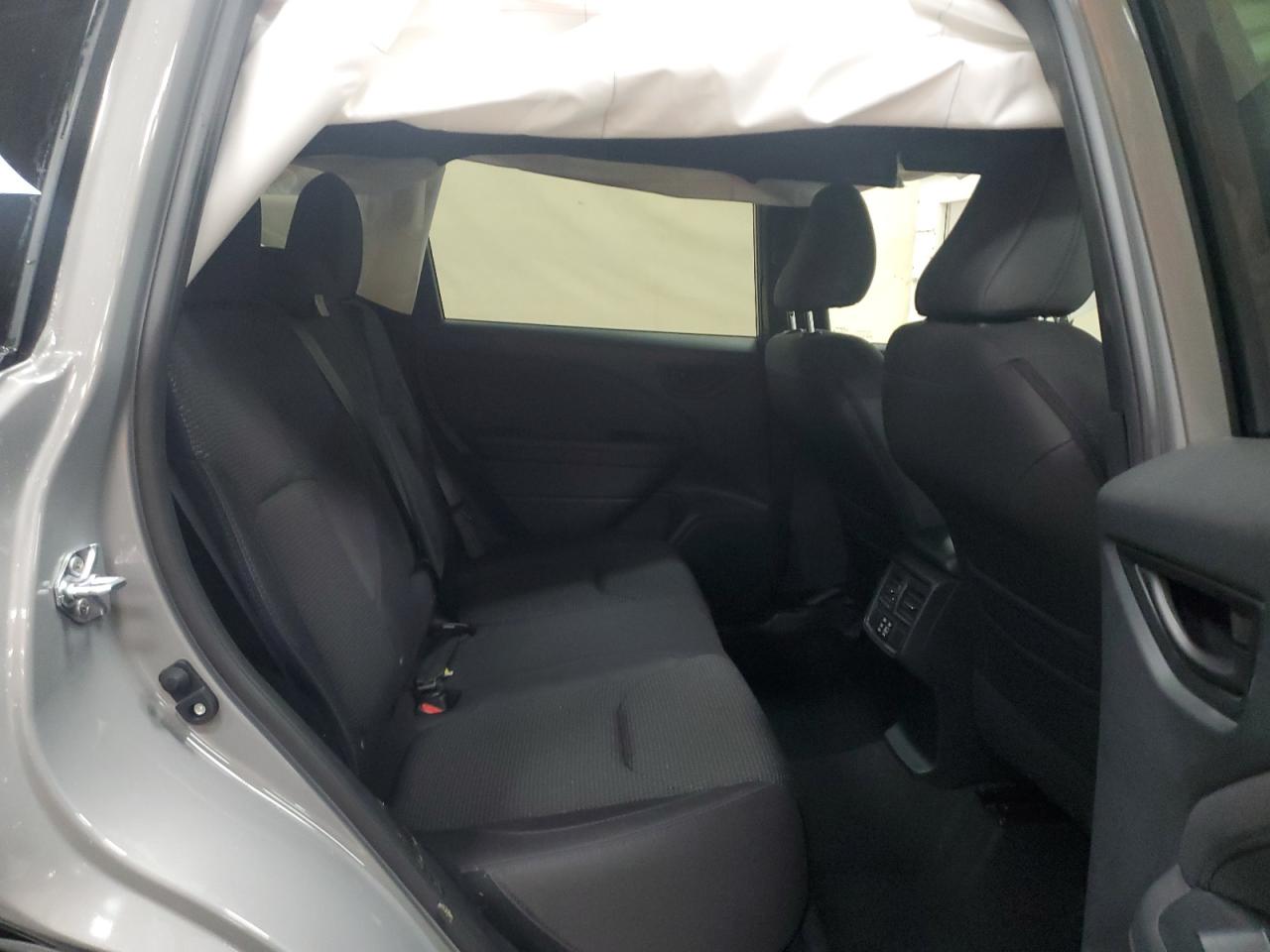 SUBARU FORESTER PREMIUM