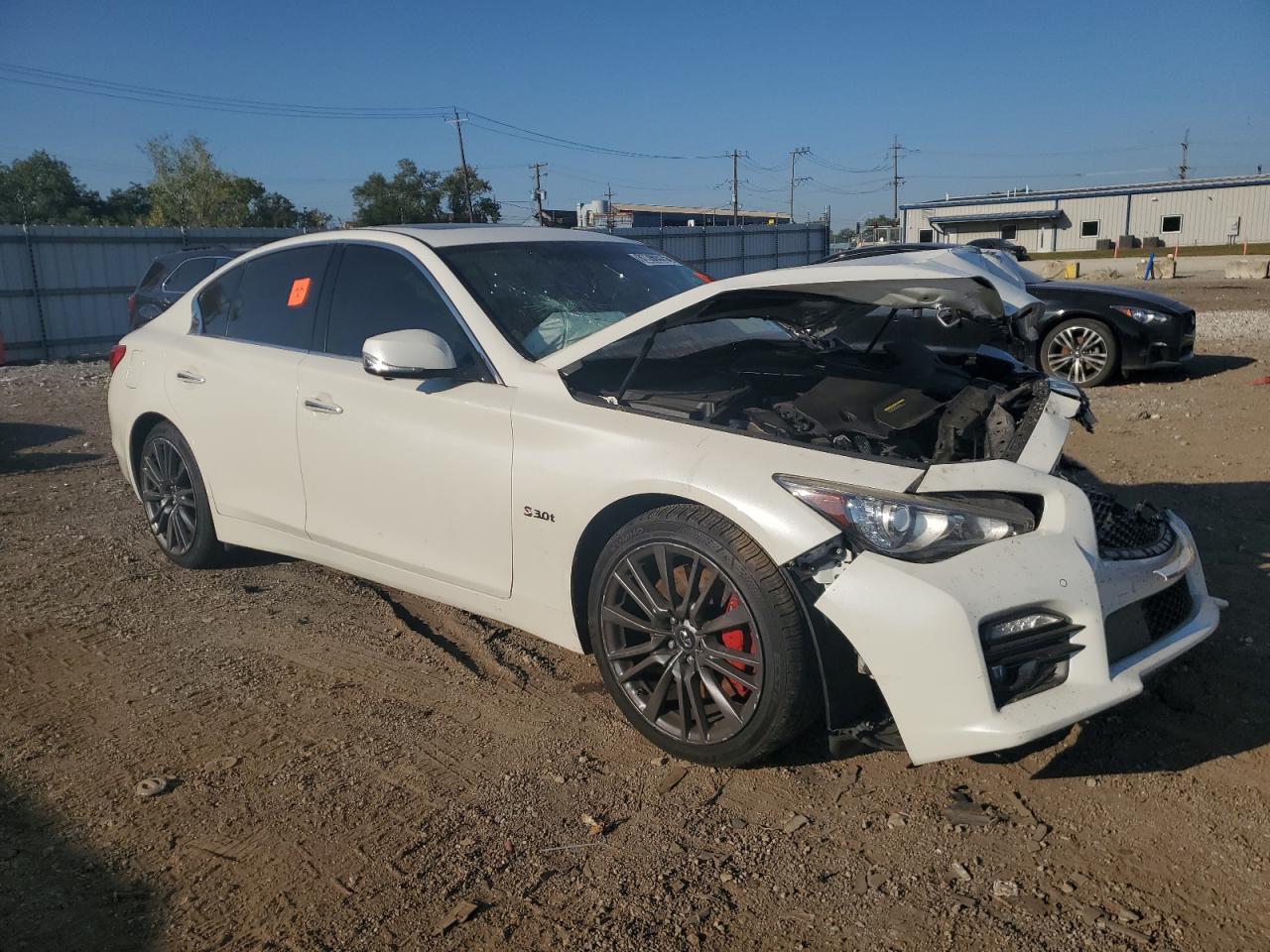 INFINITI Q50 RED SPORT 400