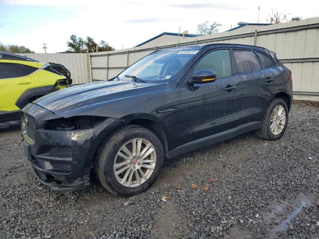 JAGUAR F-PACE PRE