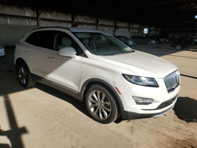 2019 LINCOLN MKC SELECT 5LMCJ2C93KUL12432