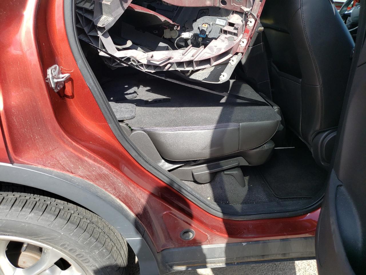 FORD ESCAPE TITANIUM