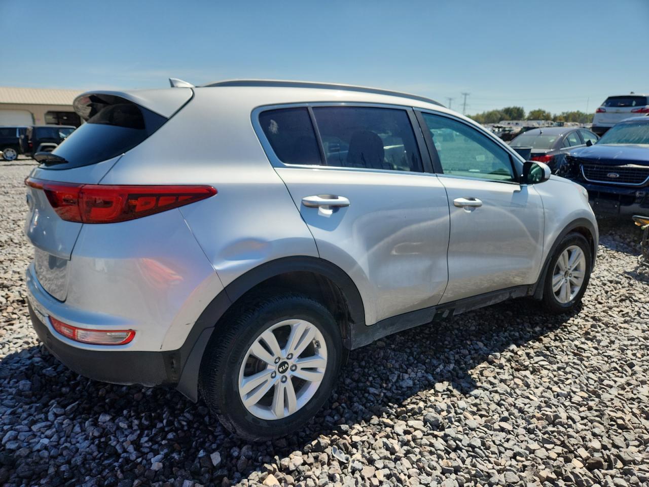 KIA SPORTAGE LX