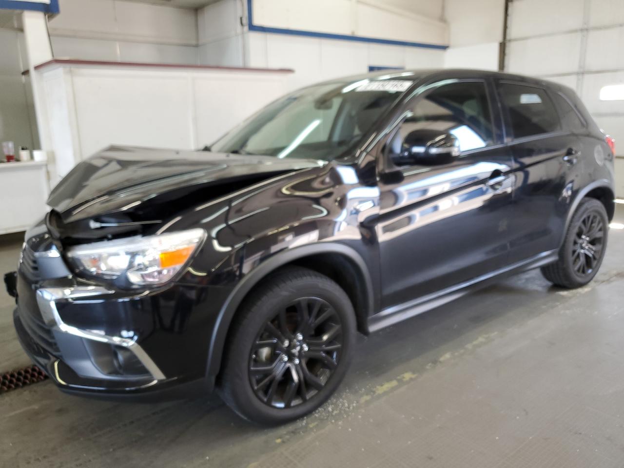 MITSUBISHI OUTLANDER ES